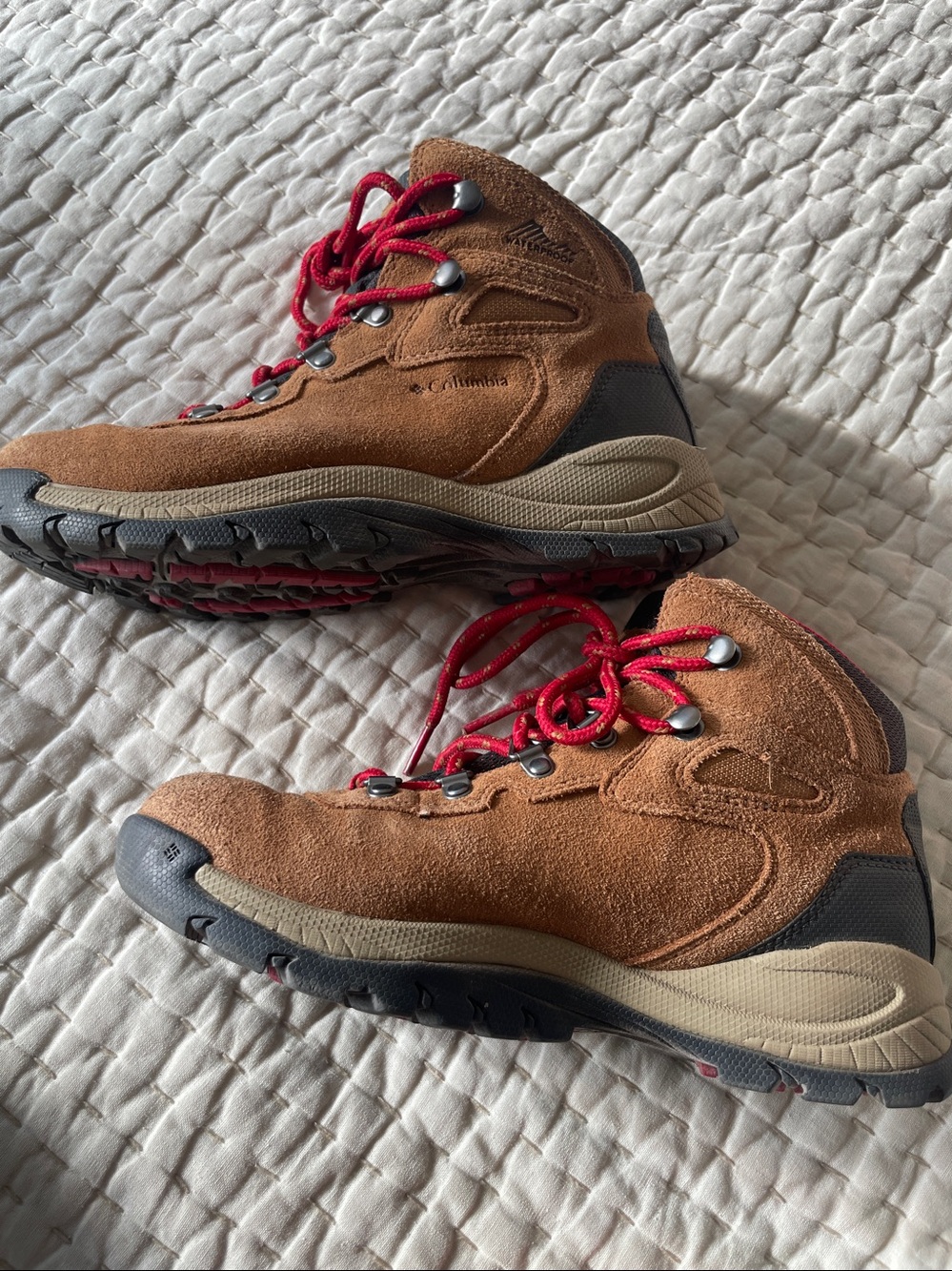 Columbia Newton Ridge Hiking Boots Womens 7.5 Brown Waterproof Suede Trail Shoes - Picture 2 of 6